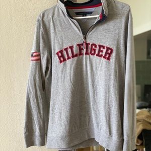 Tommy hilfiguer sweatshirt